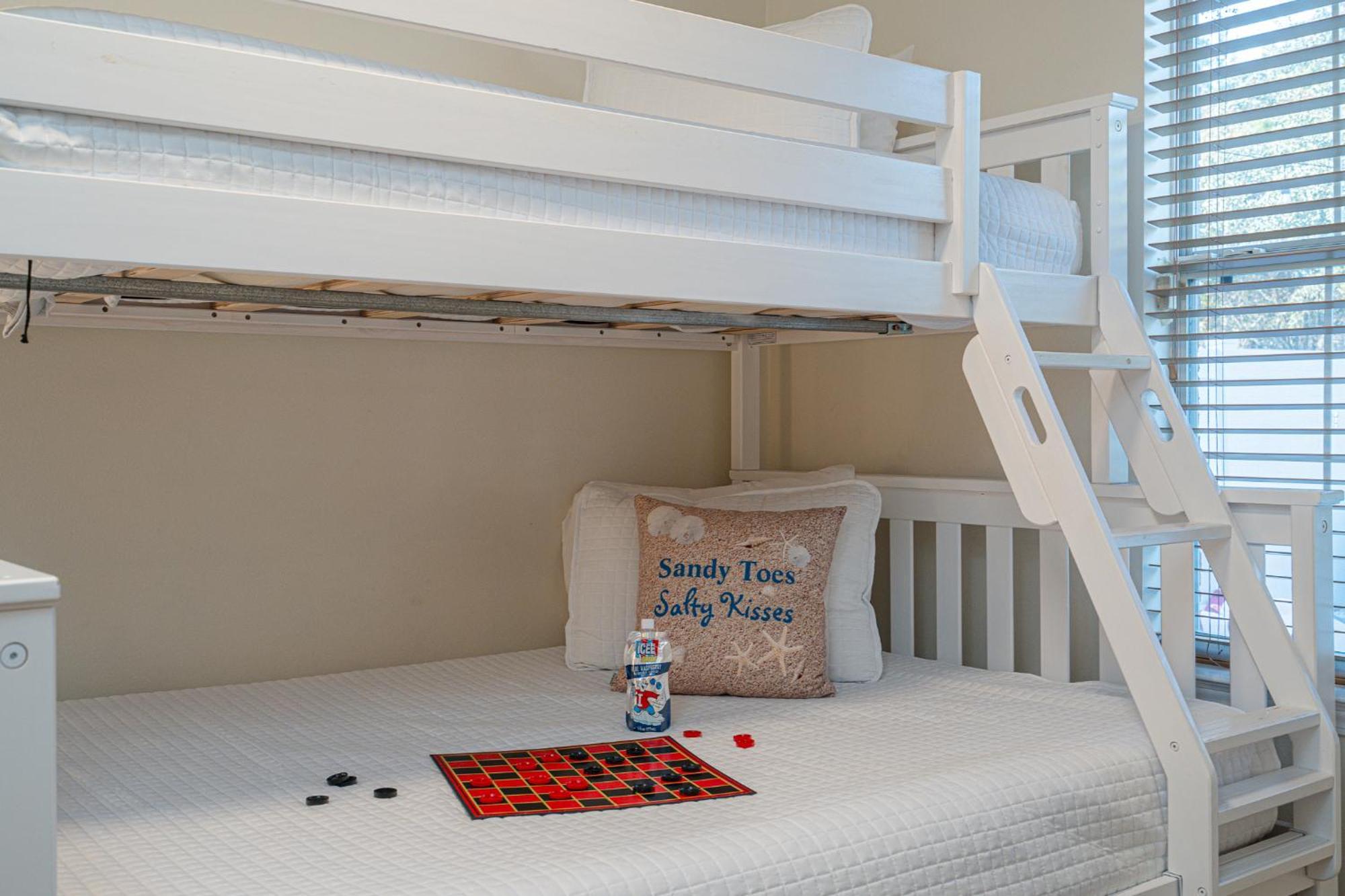 Heated Pool And Golf Cart, Walk To Beach! Best Deal! Дестин Екстериор снимка